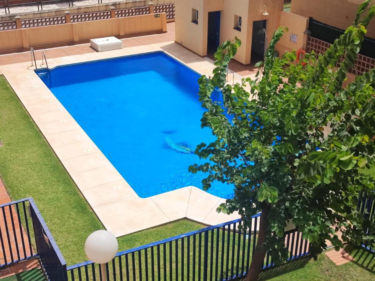 Casa Playa Guadalmar, Beautiful Apartment In Front Of The Sea, Wifi, Ac, Smart Tv, Private Parking Málaga Extérieur photo